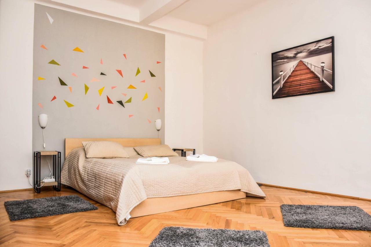 Diamond Astoria 4 Apartment Budapest Ngoại thất bức ảnh