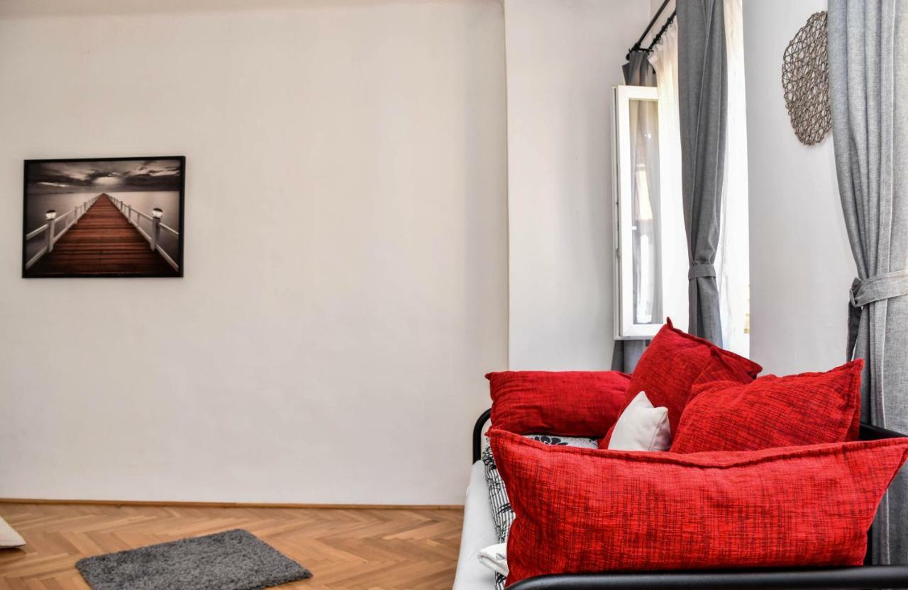 Diamond Astoria 4 Apartment Budapest Ngoại thất bức ảnh